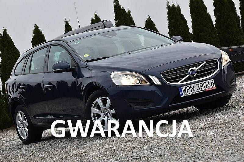 Granatowy Używany 2013 Volvo V60 Kombi | 24 900 zł (Dobra cena) - Obraz 1/4