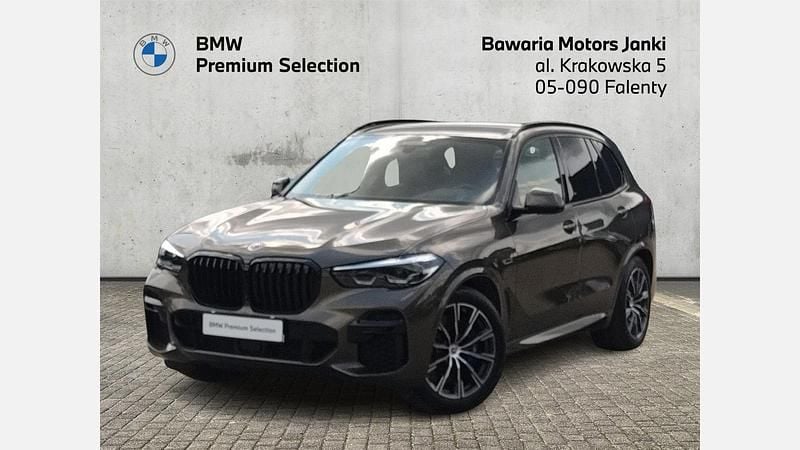 Brązowy manhattan metalizowany Używany 2022 BMW X5 Shadowline SUV | 259 900 zł (Super Cena) - Obraz 1/3