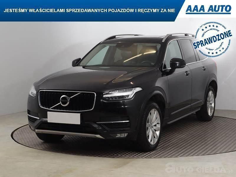 Używany Volvo XC90 2015 Czarny SUV