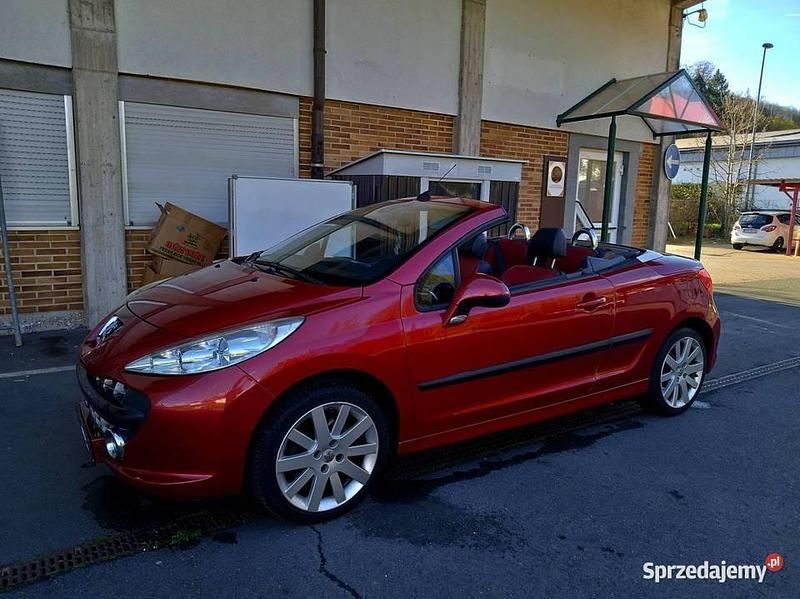 Używany Peugeot 207 CC 120 KM (88 kW) 2007 Bordowy Kabriolet