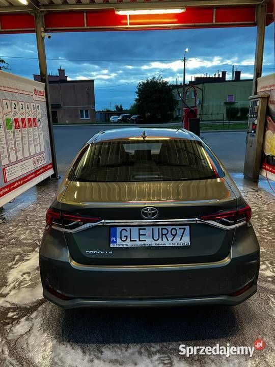 Używany 2019 Toyota Corolla Comfort Sedan/Limuzyna | 73 500 zł (Uczciwa cena) - Obraz 1/4