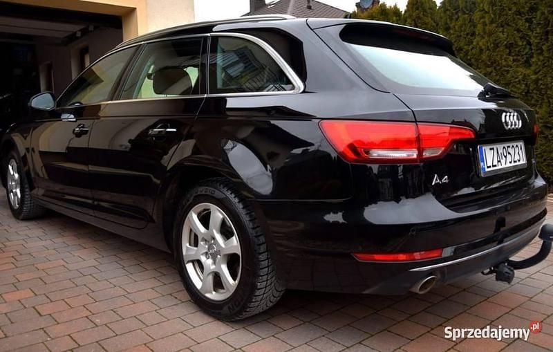 Używany Audi A4 Premium 2016 Czarny Kombi