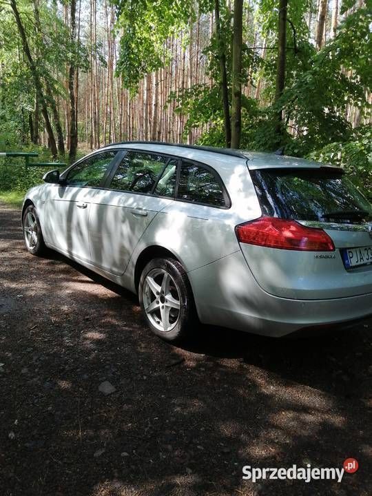 Używany 2010 Opel Insignia | 15 800 zł (Uczciwa cena) - Obraz 1/4