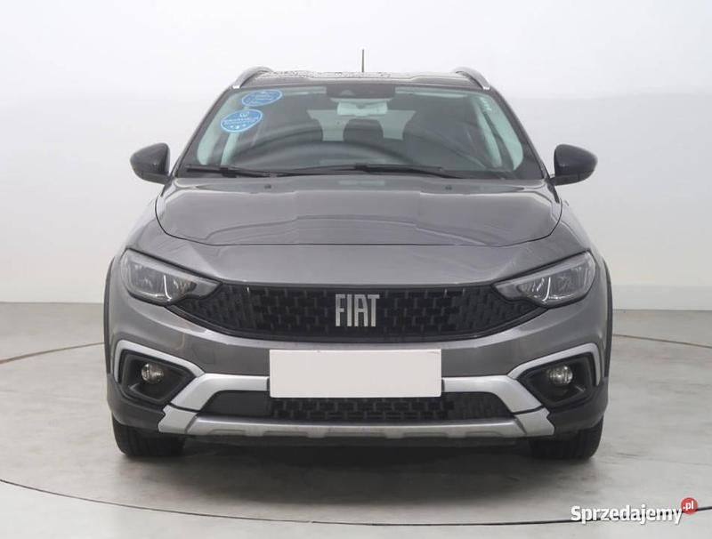 Używany Fiat Tipo 2022 Szary Hatchback