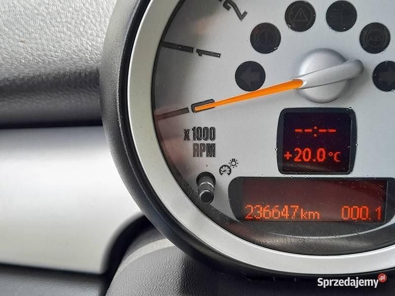 Używany Mini Cooper 120 KM (88 kW) 2007 Hatchback