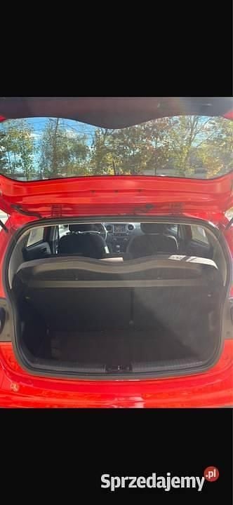 Czerwony Używany 2019 Hyundai i10 Hatchback | 35 000 zł - Obraz 1/4