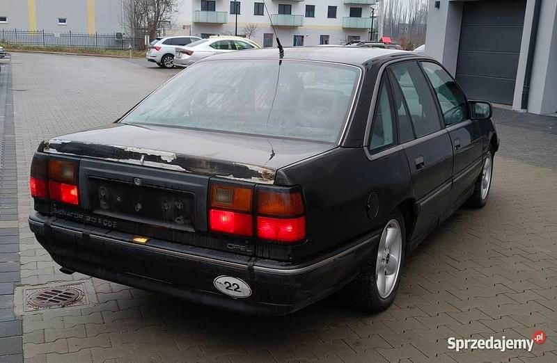 Używany Opel Senator 1988 Sedan/Limuzyna