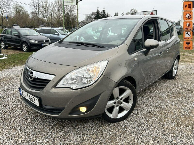 Szary Używany 2010 Opel Meriva Minivan | 20 900 zł (Uczciwa cena) - Obraz 1/4