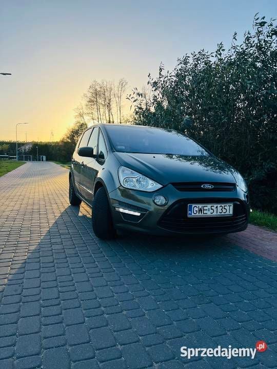 Używany Ford S-MAX S 2010 Minivan