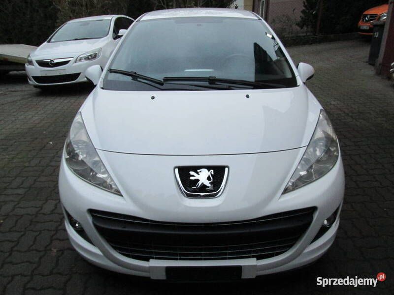 Biały Używany 2012 Peugeot 207 Hatchback | 11 900 zł (Dobra cena) - Obraz 1/4