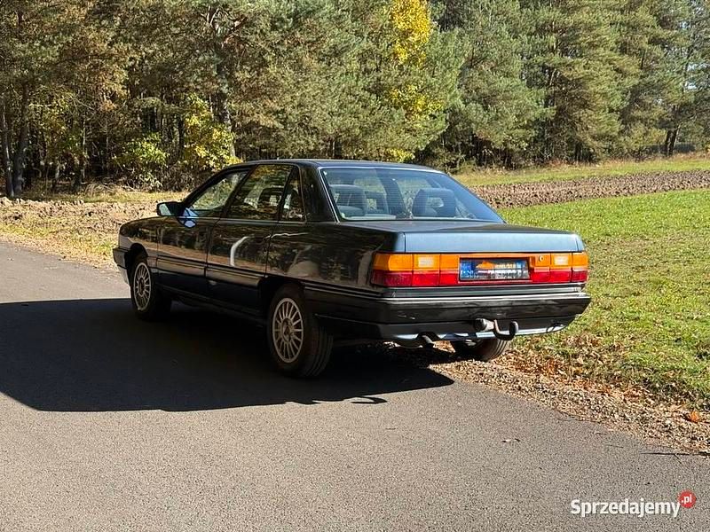 Używany Audi 200 1989 Granatowy Sedan/Limuzyna