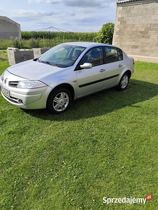 Srebrny Używany 2008 Renault Mégane II Sedan/Limuzyna | 5000 zł (Uczciwa cena) - Obraz 1/4