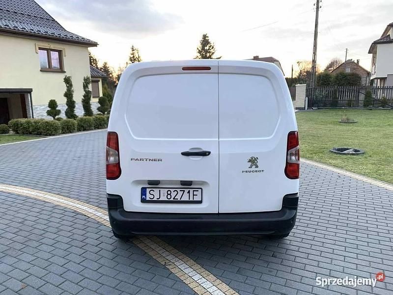 Używany Peugeot Partner 2021 Minivan