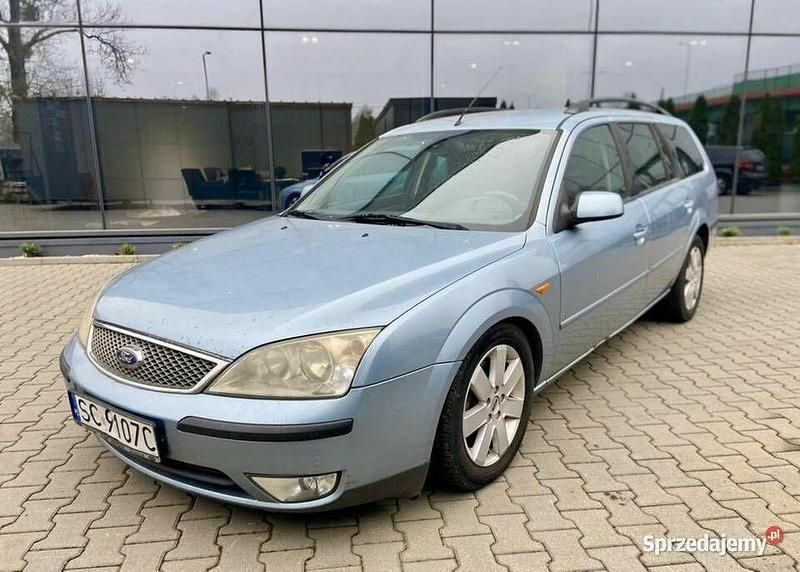 Niebieski Używany 2004 Ford Mondeo Ambiente Kombi | 2000 zł - Obraz 1/4