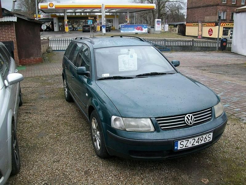 Używany VW Passat 1999 Zielony Kombi