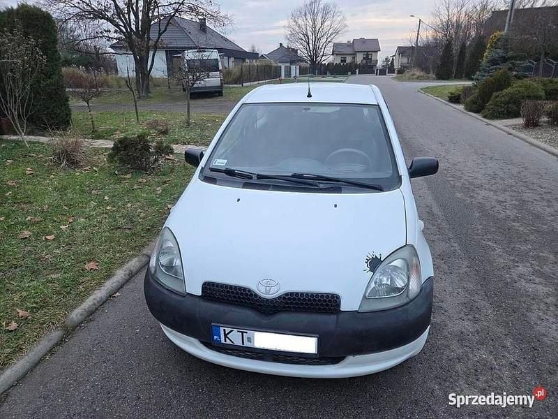 Używany 2002 Toyota Yaris | 3700 zł (Uczciwa cena) - Obraz 1/4