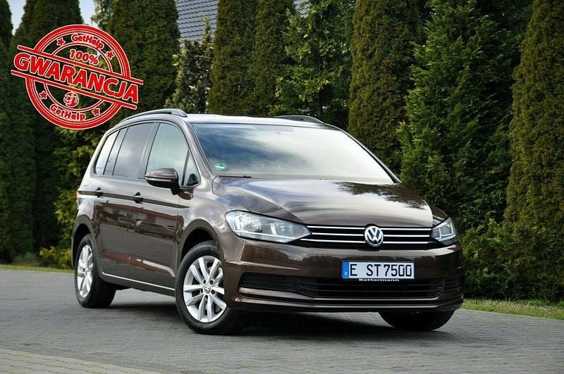 Brązowy Używany 2016 VW Touran Minivan | 52 900 zł (Uczciwa cena) - Obraz 1/4