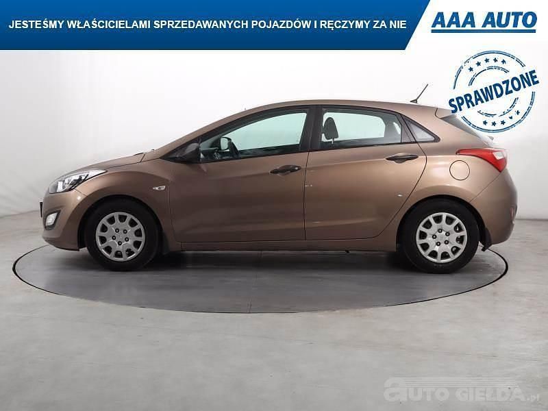 Używany Hyundai i30 2012 Brązowy