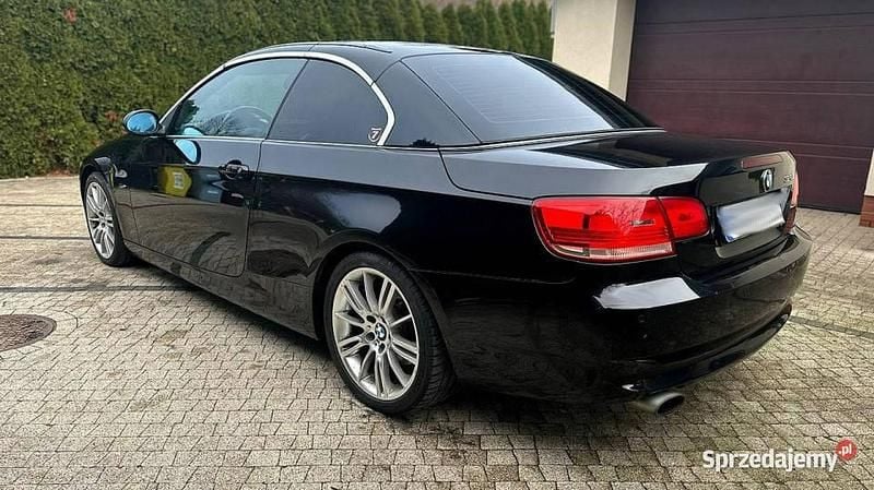 Używany BMW 320 Cabriolet 170 KM (125 kW) 2008 Czarny Kabriolet
