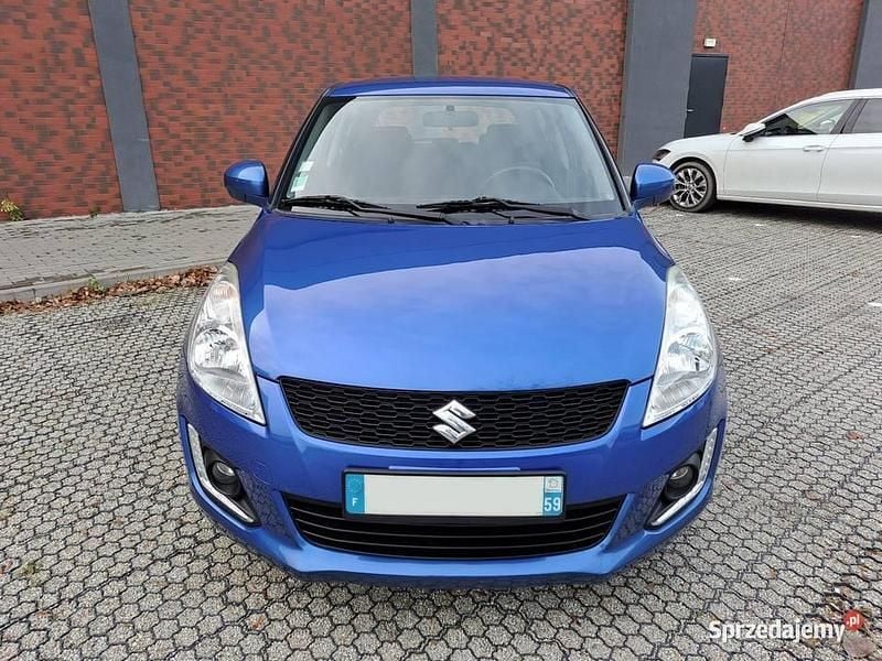 Niebieski Używany 2017 Suzuki Swift City Hatchback | 34 800 zł (Uczciwa cena) - Obraz 1/4
