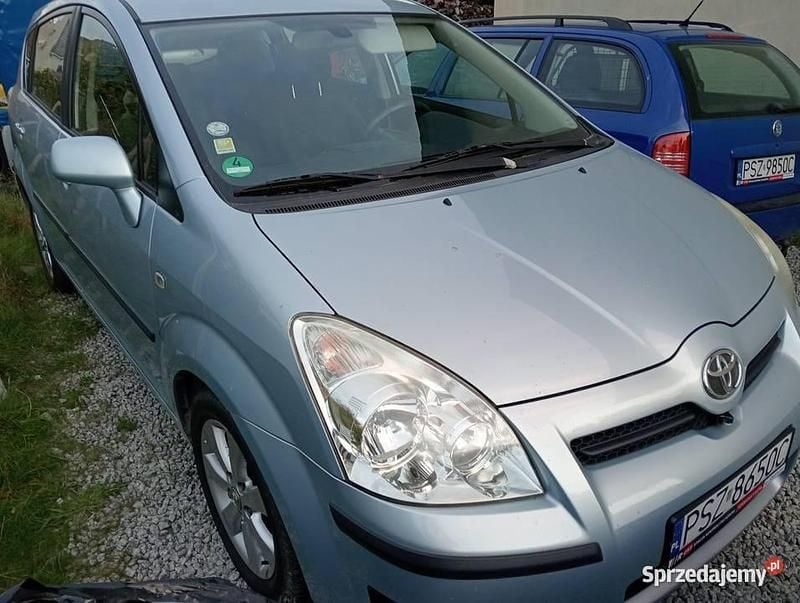 Niebieski Używany 2007 Toyota Corolla Verso Minivan | 17 500 zł (Uczciwa cena) - Obraz 1/4