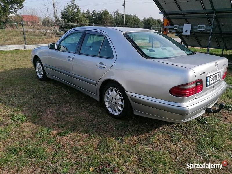 Używany Mercedes 200 2001