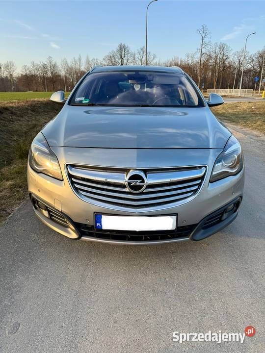 Szary Używany 2013 Opel Insignia Country Tourer Kombi | 35 500 zł (Uczciwa cena) - Obraz 1/4