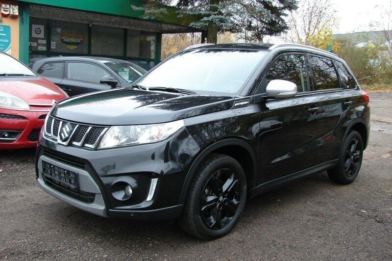 Szary Używany 2018 Suzuki Vitara SUV | 69 900 zł (Uczciwa cena) - Obraz 1/4