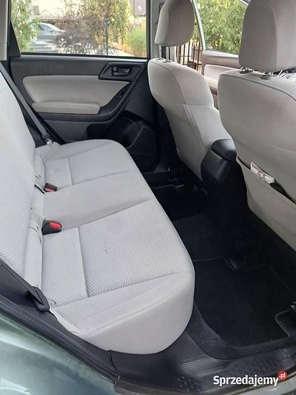 Używany Subaru Forester 2017 Zielony SUV