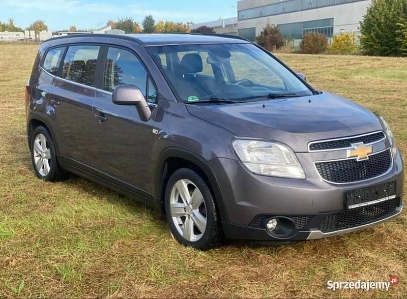 Grafitowy Używany 2011 Chevrolet Orlando SUV | 18 500 zł (Dobra cena) - Obraz 1/4