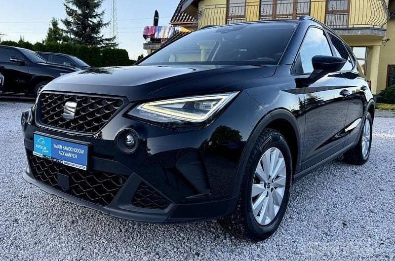 Czarny (metalik, perła) Używany 2022 Seat Arona SUV | 73 900 zł (Uczciwa cena) - Obraz 1/4