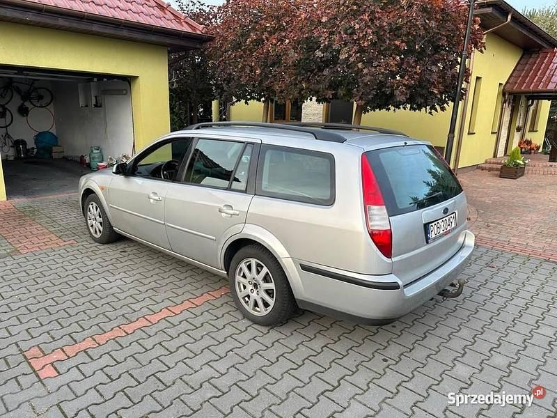 Srebrny Używany 2003 Ford Mondeo Kombi | 6900 zł (Uczciwa cena) - Obraz 1/4