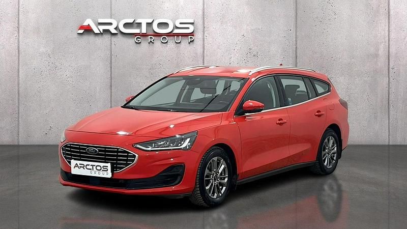 Czerwony Używany 2022 Ford Focus Titanium Kombi | 67 900 zł (Dość drogi) - Obraz 1/4