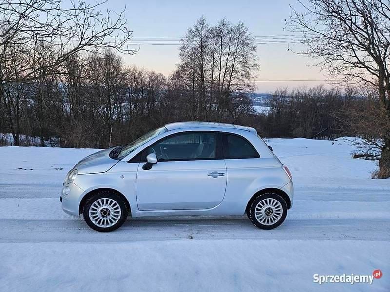 Srebrny Używany 2010 Fiat 500 Hatchback | 9800 zł (Super Cena) - Obraz 1/4