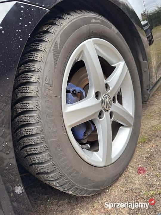 Używany VW Golf VII Highline 2016 Czarny Kombi