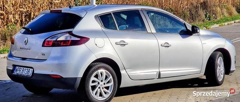 Srebrny Używany 2015 Renault Mégane III LIMITED Hatchback | 19 800 zł (Dobra cena) - Obraz 1/4