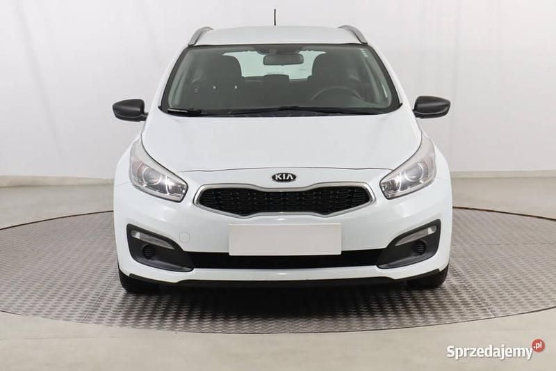 Biały Używany 2017 Kia Ceed Hatchback | 21 999 zł (Super Cena) - Obraz 1/4