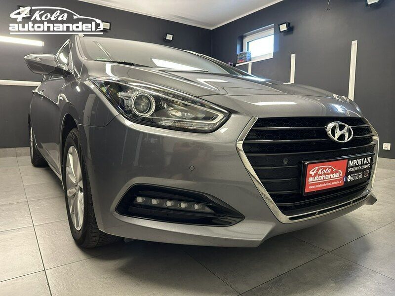 Szary Używany 2016 Hyundai i40 Kombi | 47 999 zł (Uczciwa cena) - Obraz 1/4