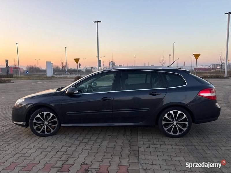 Używany Renault Laguna III 2009