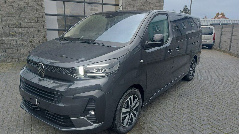 Używany Citroën Spacetourer 180 KM (132 kW) 2024 Szary (metalik) Minivan