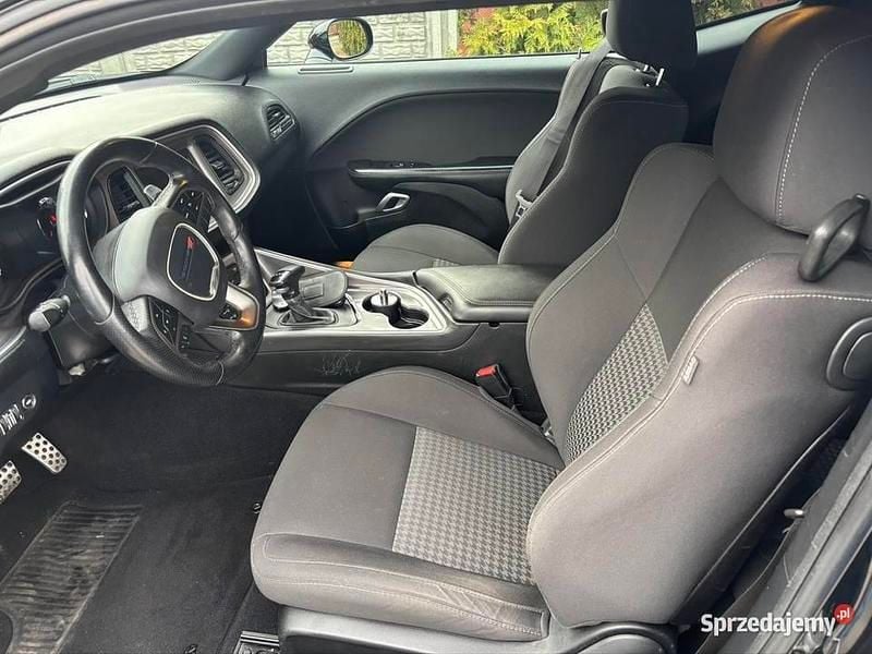 Używany Dodge Challenger 2019 Czarny Coupe