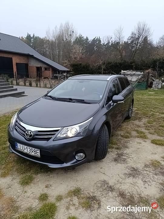 Używany 2015 Toyota Avensis Kombi | 32 900 zł (Uczciwa cena) - Obraz 1/4