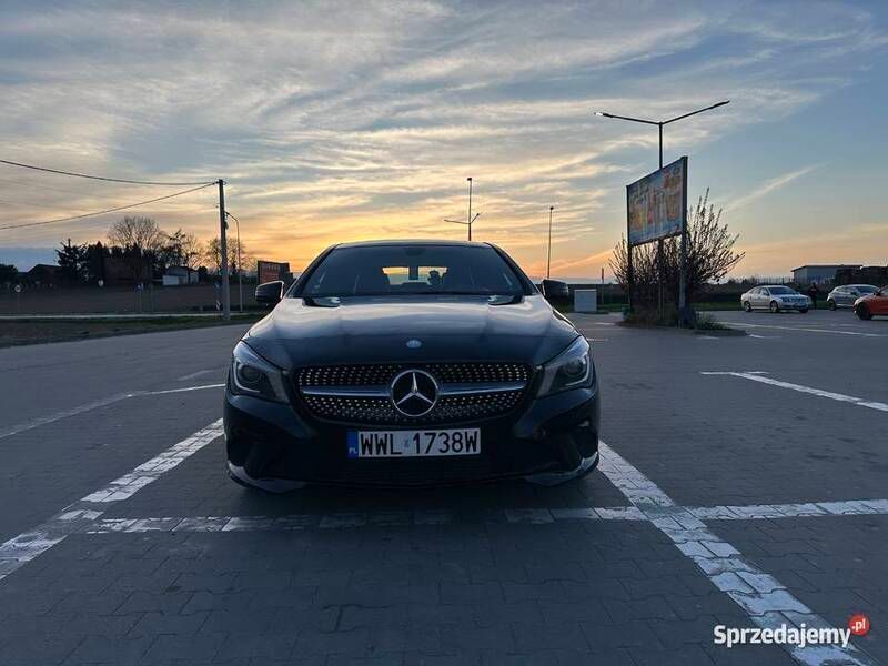 Używany Mercedes CLA250 2014 Sedan/Limuzyna