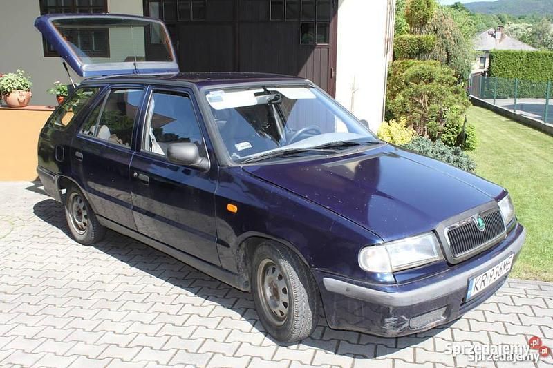 Niebieski Używany 2000 Skoda Felicia Kombi | 1220 zł (Uczciwa cena) - Obraz 1/4
