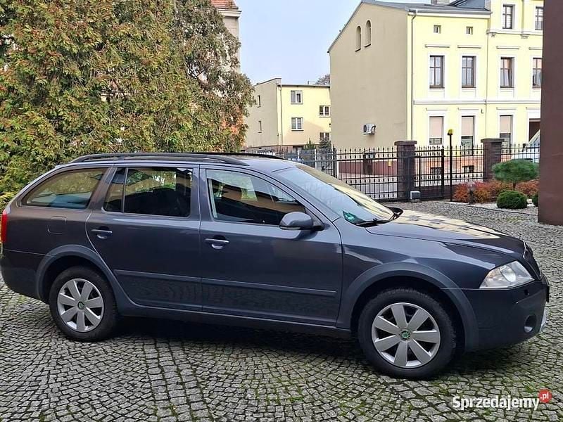 Używany Skoda Octavia Scout 4x4 2007 Kombi