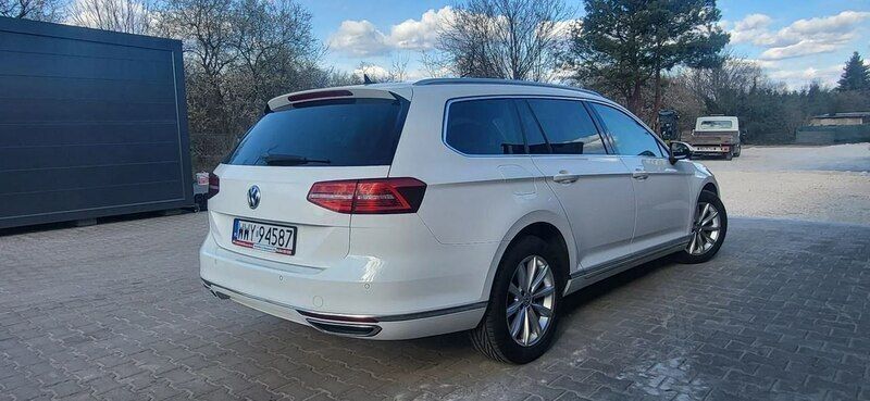 Używany VW Passat 190 KM (139 kW) 2016 Biały Kombi