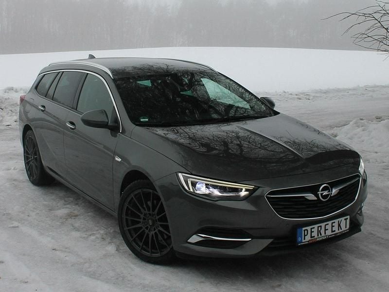 Używany Opel Insignia 170 KM (125 kW) 2017 Szary Kombi