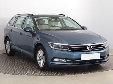 Używany VW Passat 150 KM (110 kW) 2016 Niebieski Kombi