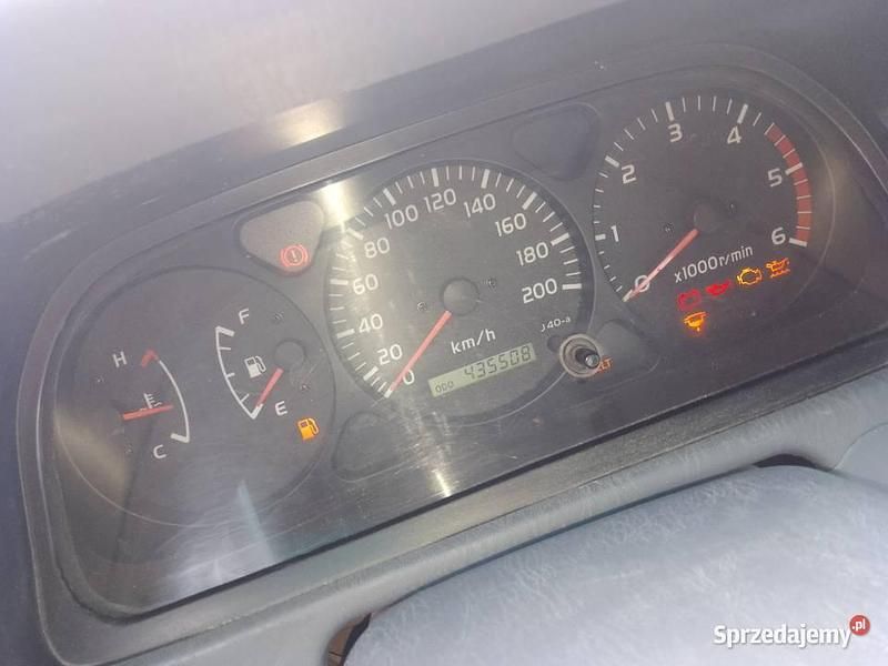 Używany Toyota Land Cruiser 2001 Biały SUV