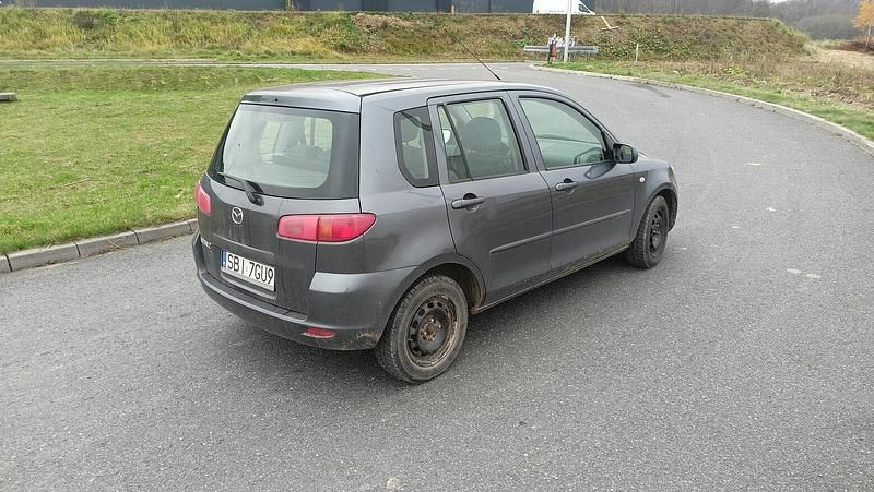 Używany Mazda 2 2005 Szary Hatchback